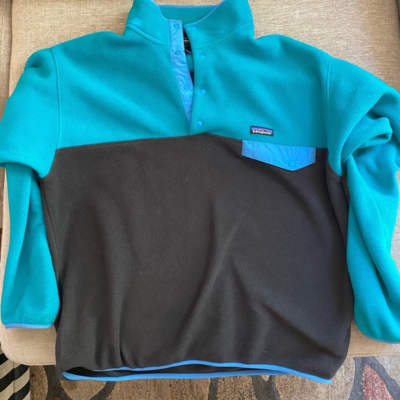 Green and Black Patagonia Synchilla Jacket! - Picture 4 of 4